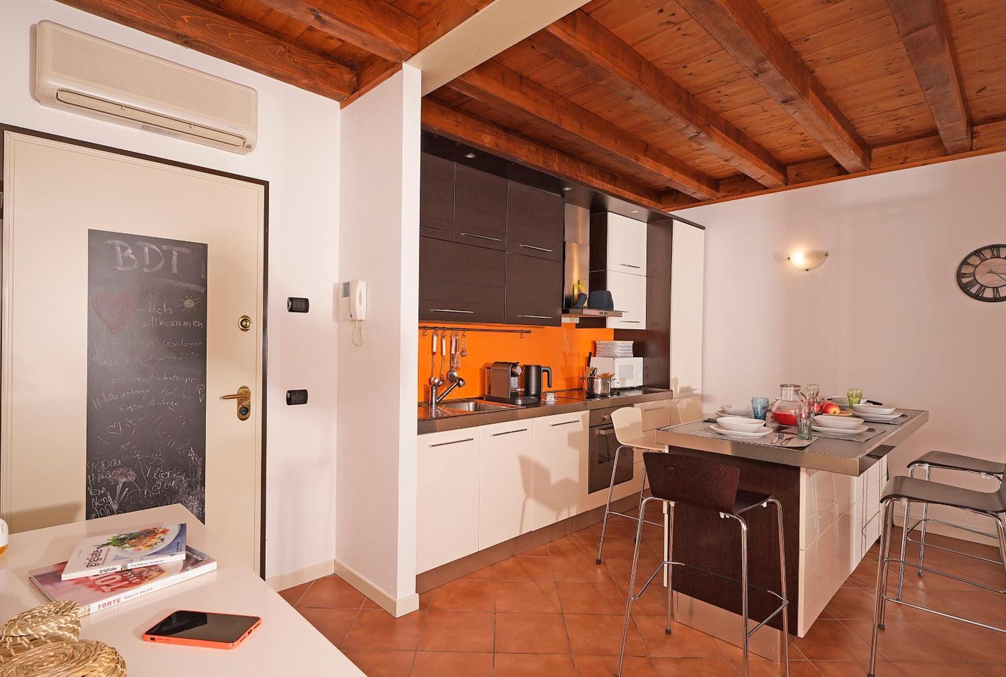 Borgo Del Torchio - Gardagate Apartment Manerba del Garda Exterior photo